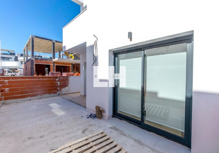 Obra Nueva - Bungalow en planta baja - Torrevieja - Los Balcones 