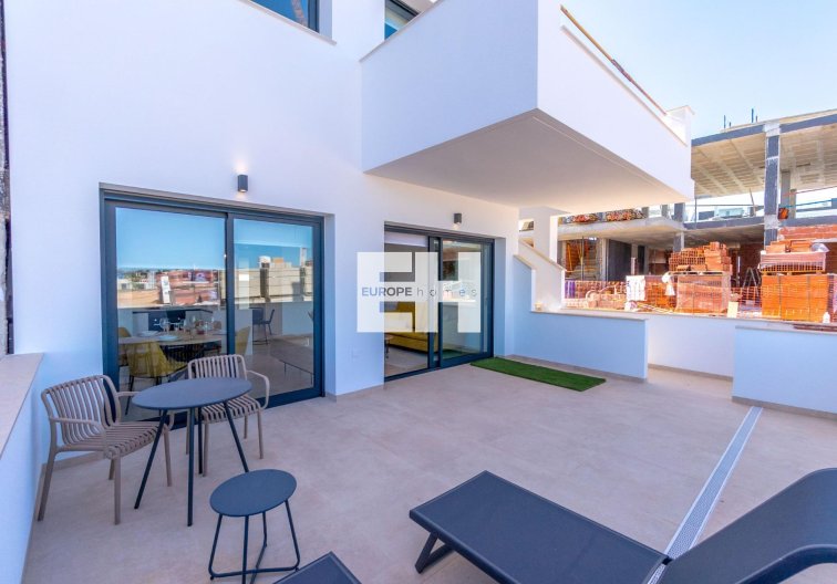 Obra Nueva - Bungalow en planta alta - Torrevieja - Los Balcones 