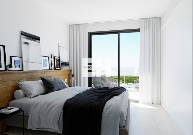 Obra Nueva - Bungalow en planta alta - Torrevieja - Lago Jardín II