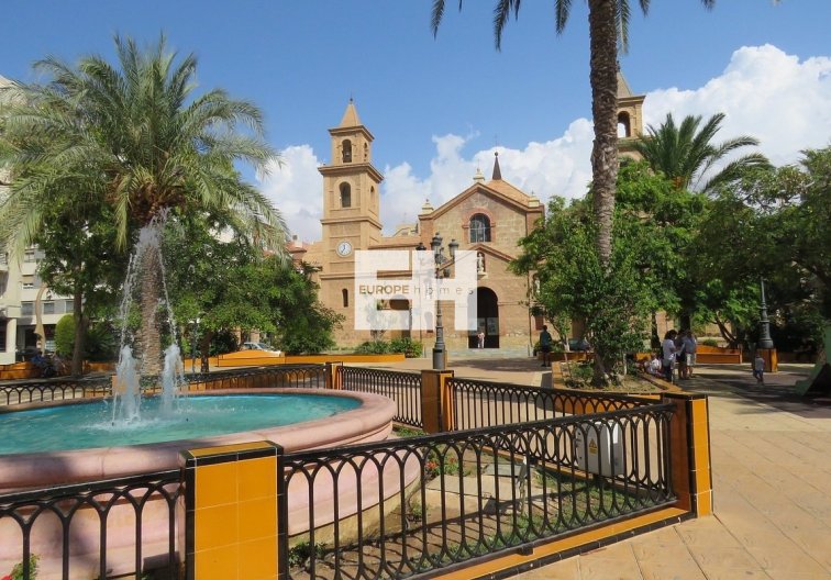 Obra Nueva - Bungalow en planta alta - Torrevieja - Lago Jardín II