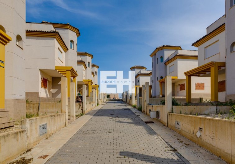 Neubau - villa - San Fulgencio - El Oasis