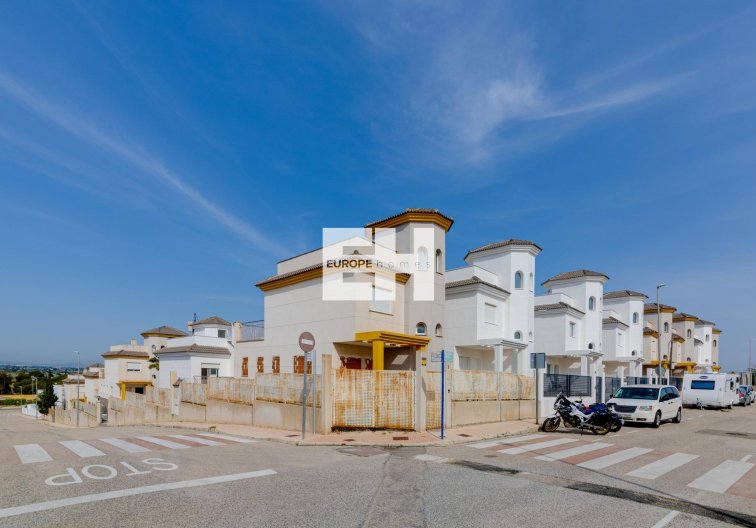 Neubau - villa - San Fulgencio - El Oasis