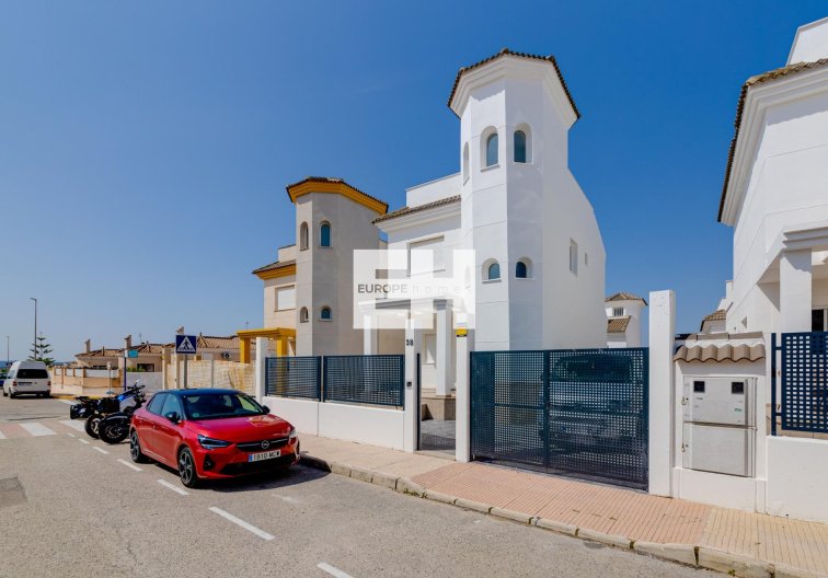 Neubau - villa - San Fulgencio - El Oasis