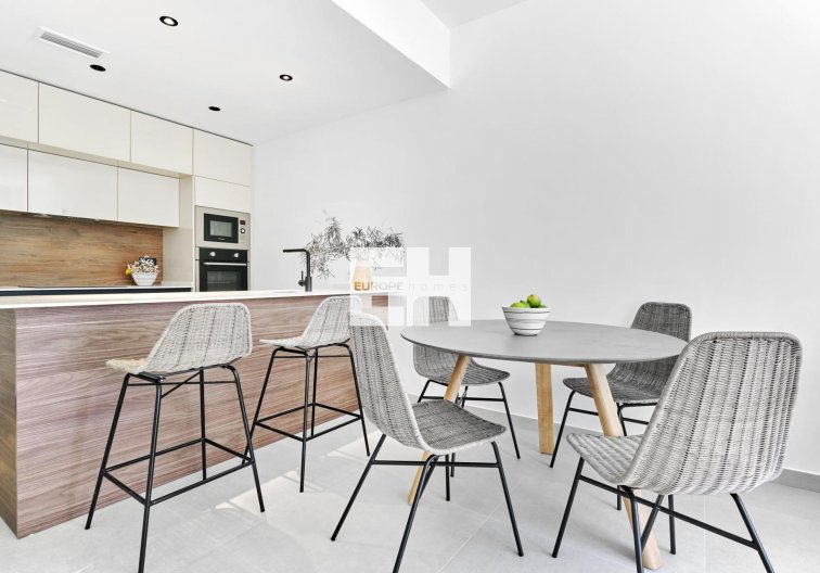 Nieuwbouw - Bungalow op de begane grond - Torrevieja - Villa Amalia