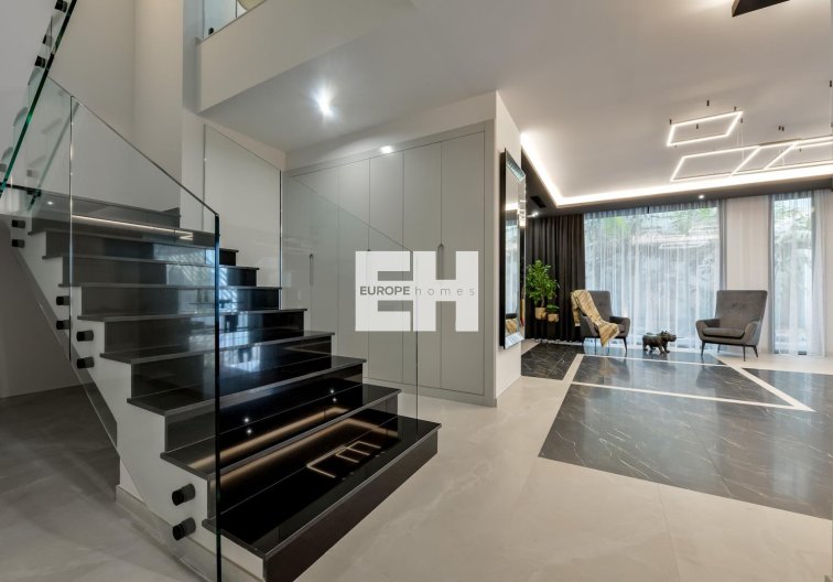 Obra Nueva - villa - Finestrat - Sierra Cortina