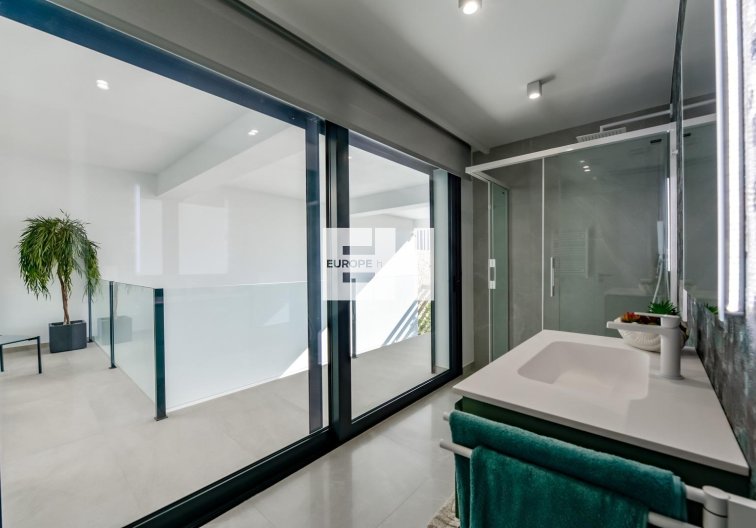 Obra Nueva - villa - Finestrat - Sierra Cortina