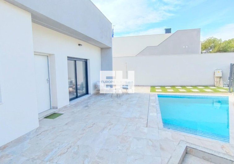 Obra Nueva - villa - Pilar de la Horadada - Pinar de Campoverde