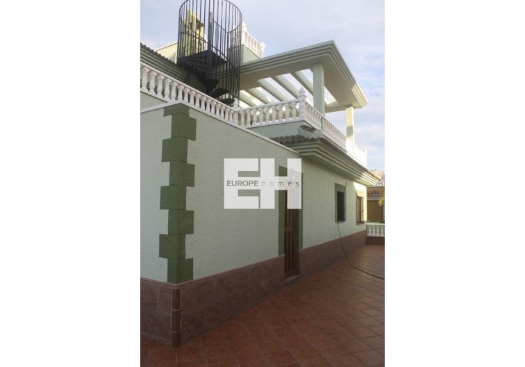 Obra Nueva - villa - Torrevieja - Los Altos