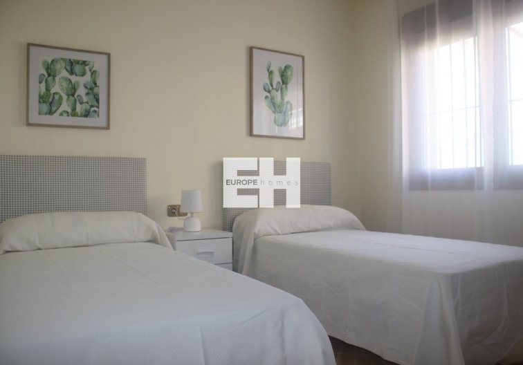 Obra Nueva - villa - Torrevieja - Los Altos