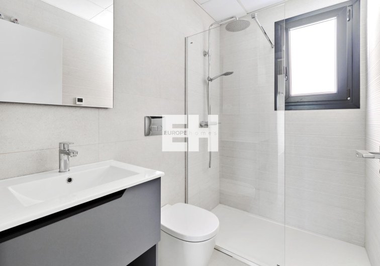 Neubau - Bungalow im obersten Stockwerk - Torrevieja - Villa Amalia