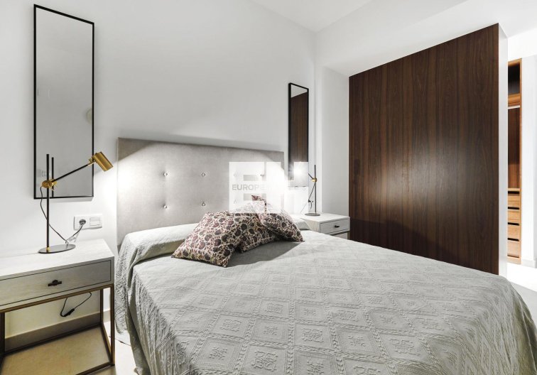 Neubau - Bungalow im obersten Stockwerk - Torrevieja - Villa Amalia