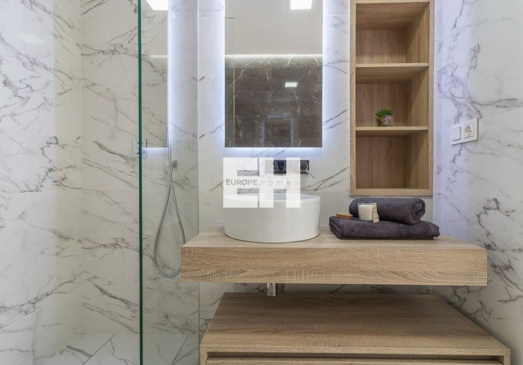 Obra Nueva - Bungalow en planta baja - Torrevieja - Los Balcones 