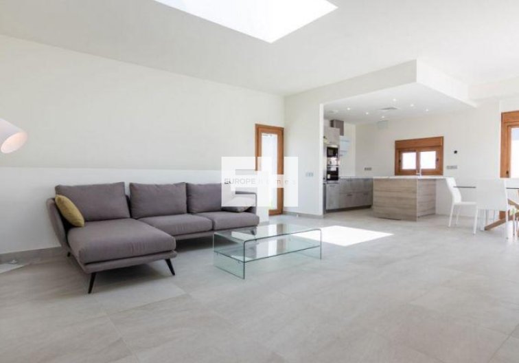 Obra Nueva - villa - Torrevieja - Los Altos