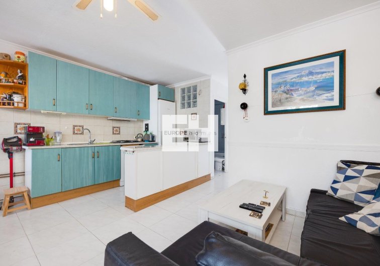 Herverkoop - villa - Torrevieja - Calas Blanca