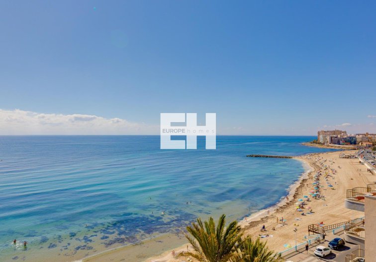 Herverkoop - villa - Torrevieja - Calas Blanca