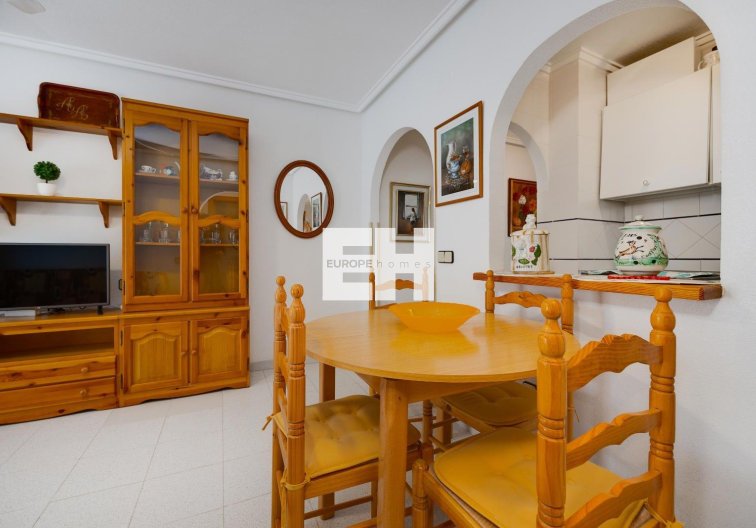 Segunda mano - Apartamento  - Torrevieja - Acequion