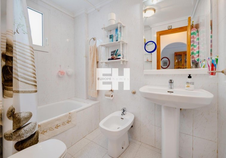 Segunda mano - Apartamento  - Torrevieja - Acequion