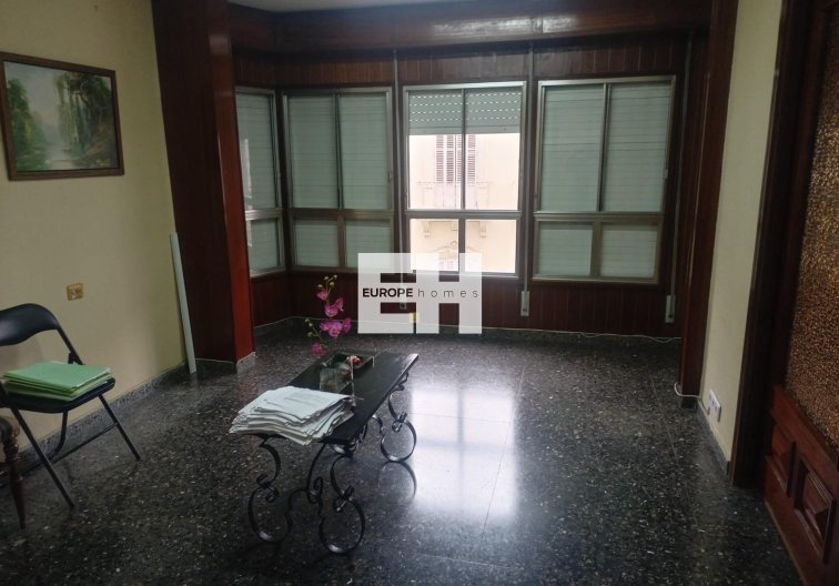 Segunda mano - Apartamento  - Orihuela - Orihuela Ciudad