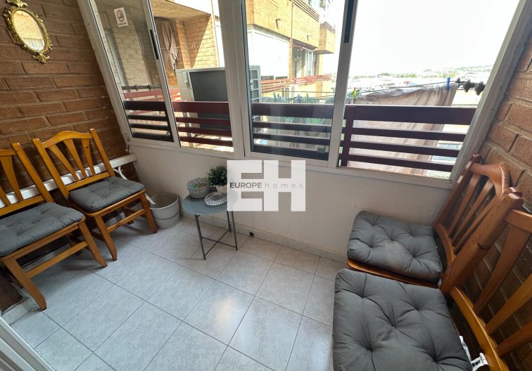 Segunda mano - Apartamento  - Torrevieja - Centro