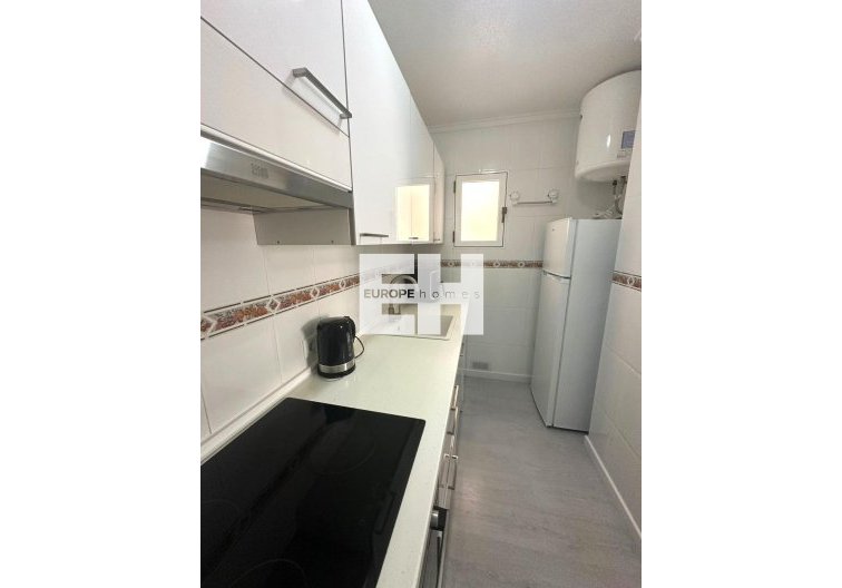 Segunda mano - Apartamento  - Torrevieja - Centro