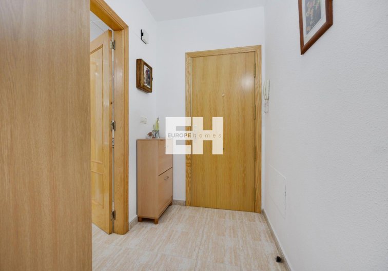 Segunda mano - Apartamento  - Torrevieja - Centro