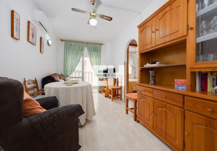 Segunda mano - Apartamento  - Torrevieja - Centro