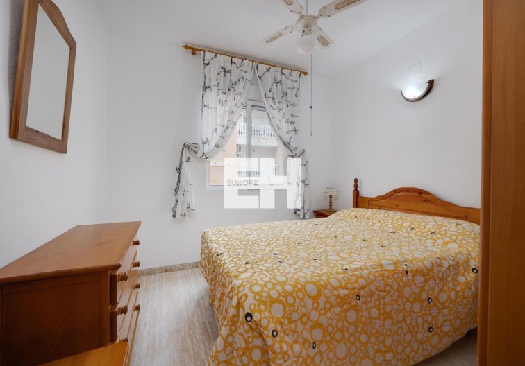Segunda mano - Apartamento  - Torrevieja - Centro
