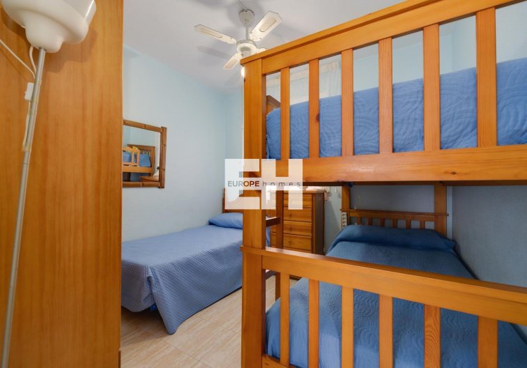 Segunda mano - Apartamento  - Torrevieja - Centro