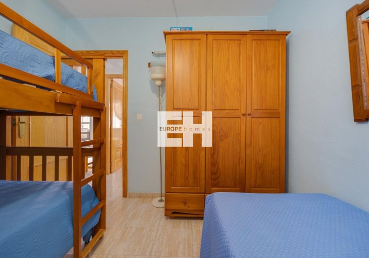 Segunda mano - Apartamento  - Torrevieja - Centro