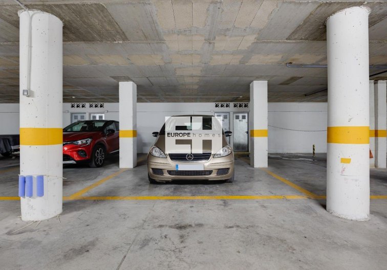 Segunda mano - Apartamento  - Torrevieja - Centro