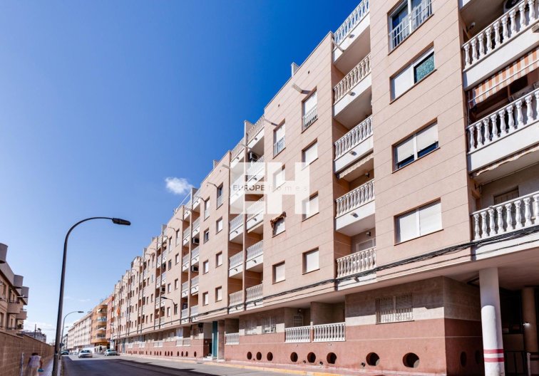 Segunda mano - Apartamento  - Torrevieja - Centro