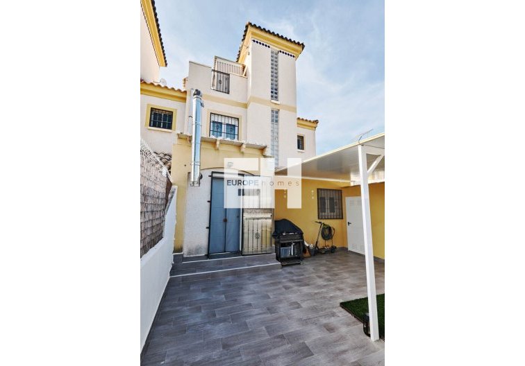 Segunda mano - Semi Detached - Guardamar del Segura - El Raso