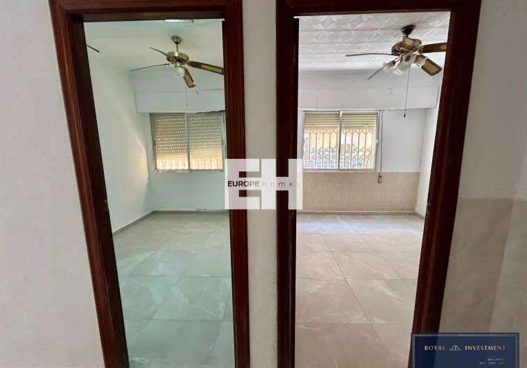 Segunda mano - Apartamento  - Torrevieja - Centro