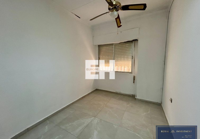 Segunda mano - Apartamento  - Torrevieja - Centro