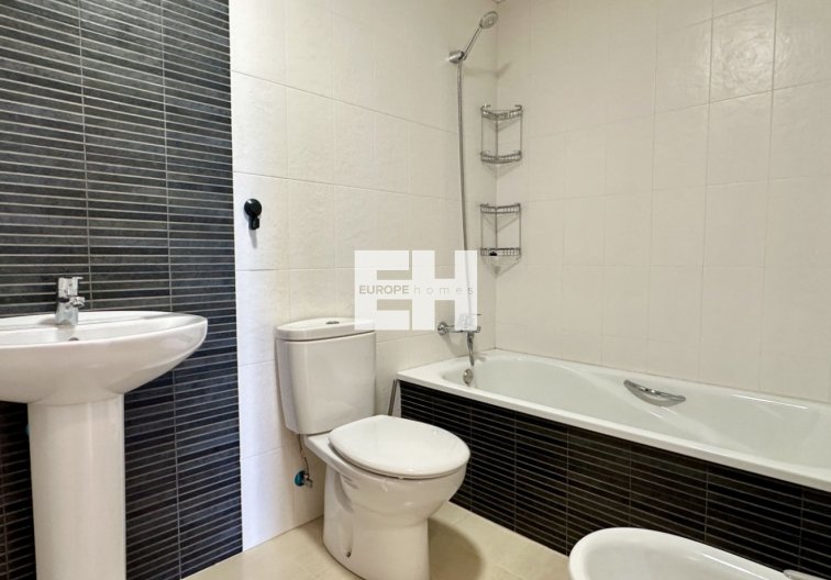 Segunda mano - Apartamento  - San Miguel de Salinas - Inland