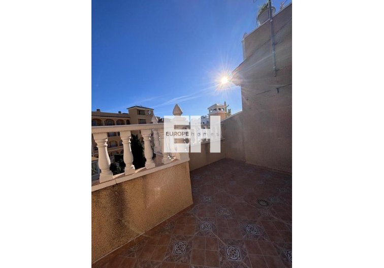 Segunda mano - town house - Villamartin - Costa Blanca