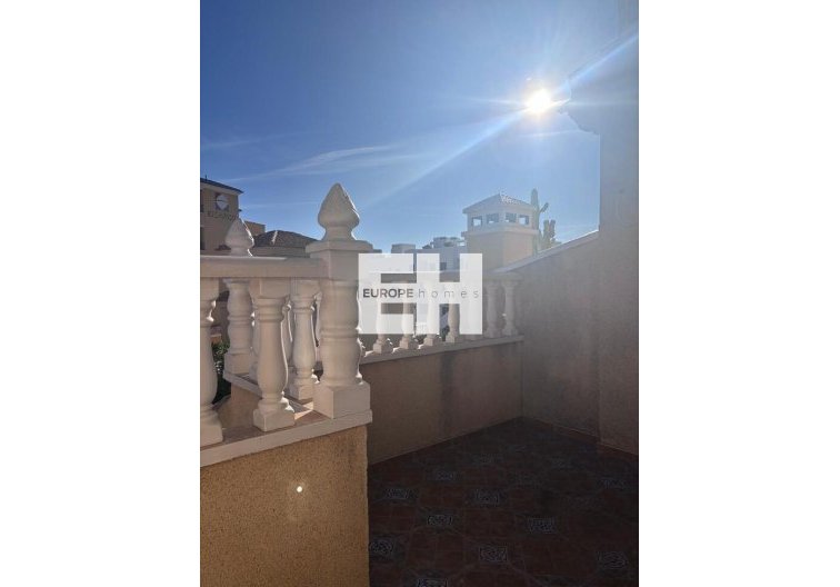 Segunda mano - town house - Villamartin - Costa Blanca