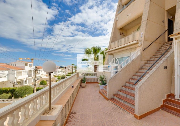 Segunda mano - Apartamento  - Torrevieja - Cabo Cervera