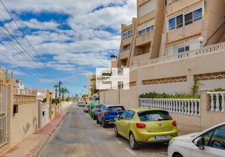 Segunda mano - Apartamento  - Torrevieja - Cabo Cervera