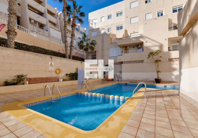 Segunda mano - Apartamento  - Torrevieja - Cabo Cervera