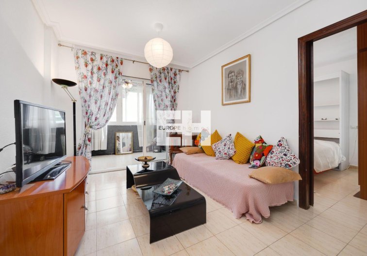 Segunda mano - Apartamento  - Torrevieja - La Siesta - El Salado - Torreta