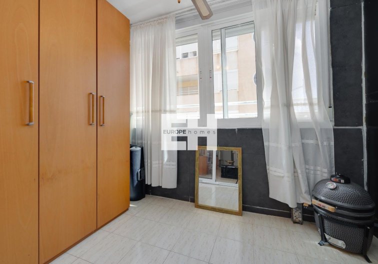 Segunda mano - Apartamento  - Torrevieja - La Siesta - El Salado - Torreta