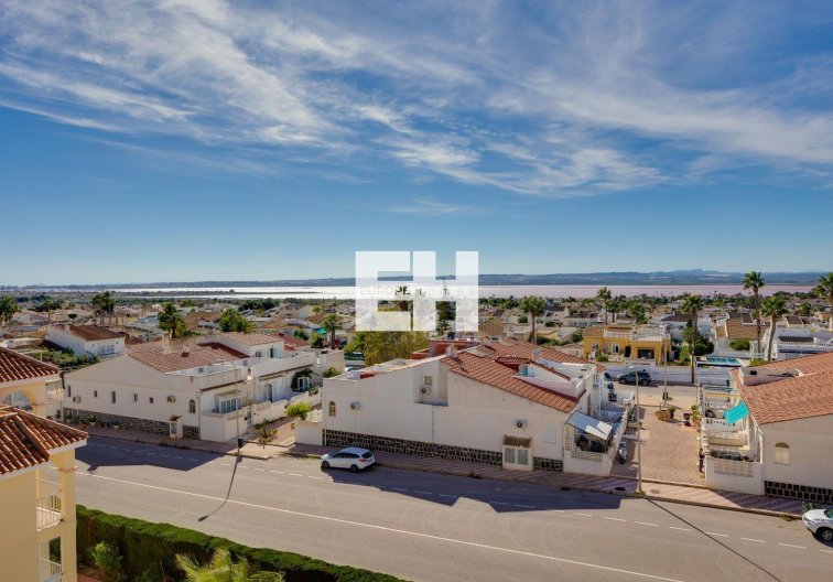 Segunda mano - Apartamento  - Torrevieja - La Siesta - El Salado - Torreta