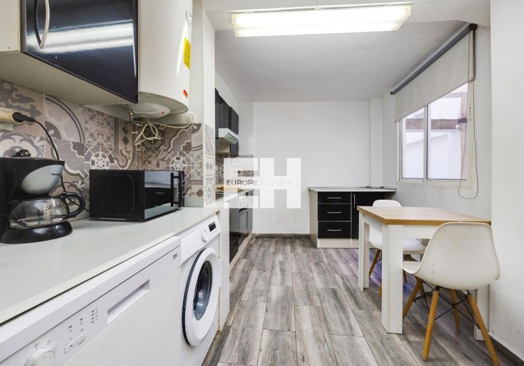 Segunda mano - Apartamento  - Torrevieja - Centro