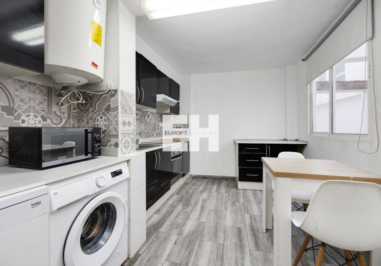 Segunda mano - Apartamento  - Torrevieja - Centro