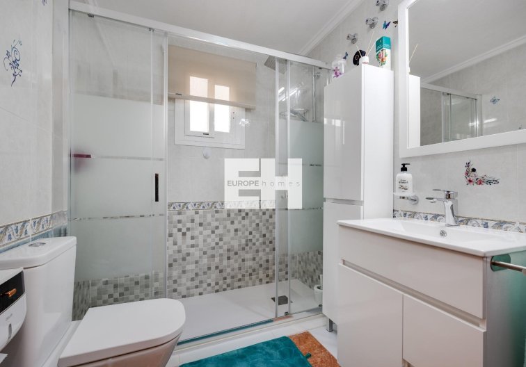 Segunda mano - Apartamento  - Guardamar del Segura - Pueblo