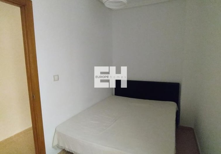 Segunda mano - Apartamento  - Torrevieja - CENTRO CASCO URBANO