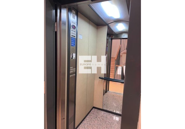 Segunda mano - Apartamento  - Torrevieja - CENTRO CASCO URBANO