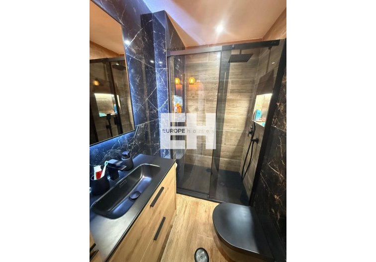 Segunda mano - Apartamento  - Torrevieja - Parque De Las Naciones