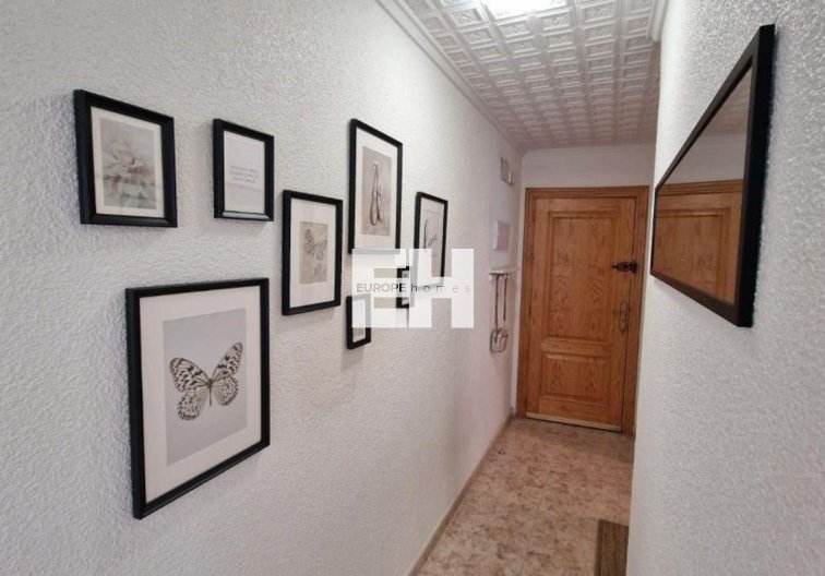 Segunda mano - Apartamento  - Torrevieja - Playa de los Locos